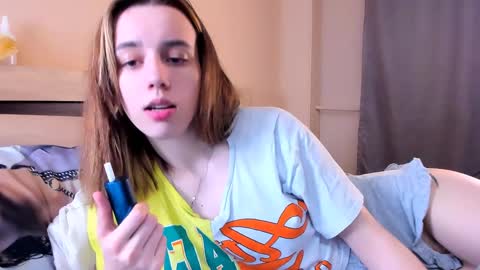 nelly_yy online show from February 2025 12:51:01 AM
