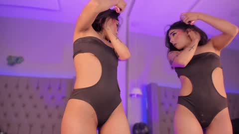 Snapshot of nemesiis__ chatting on December 2024 02:00:01 PM Nmesis online show from December 2024 02:00:01 PM