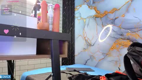 Salome Nena cupcake online show from November 2025 11:11:01 AM