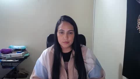 Snapshot of neny445 chatting on February 2025 01:21:02 PM kelly lopez online show from February 2025 01:21:02 PM
