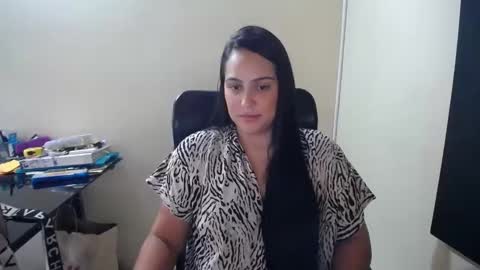 Snapshot of neny445 chatting on February 2025 05:28:01 PM kelly lopez online show from February 2025 05:28:01 PM