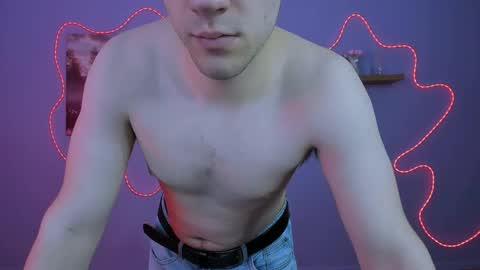 neo_raze_ online show from May 2026 06:46:01 PM