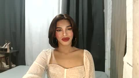 neomi online show from December 2025 04:38:01 PM