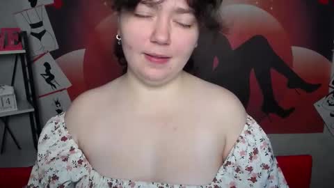 NeonilaLisova online show from November 2025 06:22:01 AM