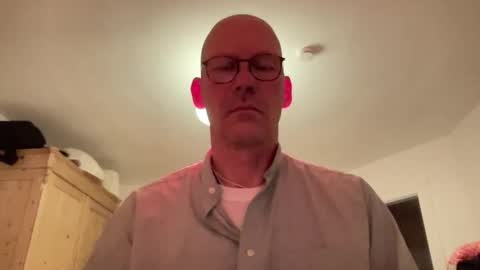 Snapshot of neptunofatlantis chatting on October 2025 10:18:02 PM neptunofatlantis online show from October 2025 10:18:02 PM