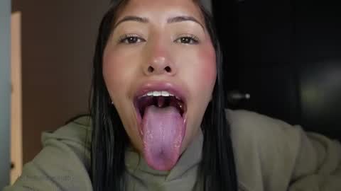 Helena    Every Friday new video for my fan club loves  online show from June 2026 01:39:02 PM