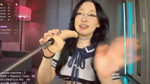 Lina Liza Emily and Grace online show from June 2026 12:08:01 PM