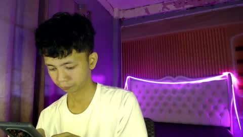 Ethan online show from June 2026 09:46:01 PM