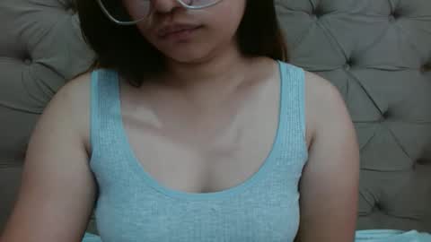 nerdypinaypie online show from January 2026 02:05:01 AM