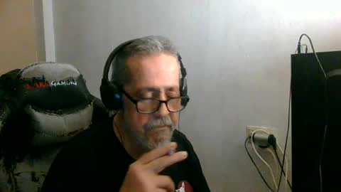 neron401 online show from May 2026 02:06:01 AM