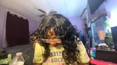 Snapshot of nesiaj21 chatting on March 2025 05:35:01 AM nesiaj21 online show from March 2025 05:35:01 AM