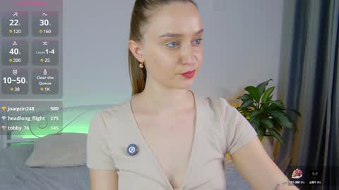 Nesty online show from February 2025 03:09:01 AM