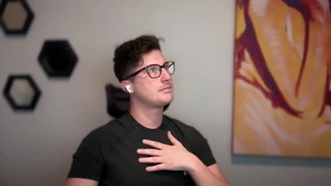 Snapshot of netflixhumanicorn chatting on December 2024 10:15:01 PM RyRy online show from December 2024 10:15:01 PM