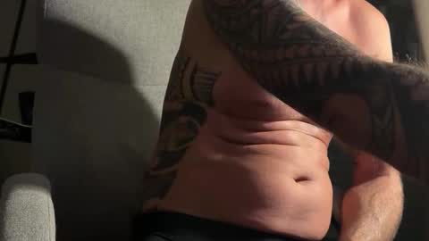 Snapshot of netter23ger chatting on December 2024 11:46:02 PM netter23ger online show from December 2024 11:46:02 PM