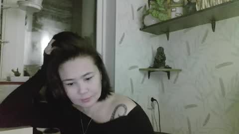 Nettie Allie online show from February 2026 07:45:01 PM