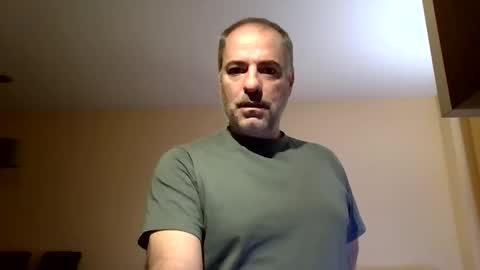 Snapshot of neuronas33 chatting on October 2025 11:10:02 PM Volsonov online show from October 2025 11:10:02 PM