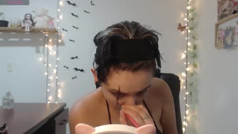 Mar online show from October 2025 03:07:01 AM