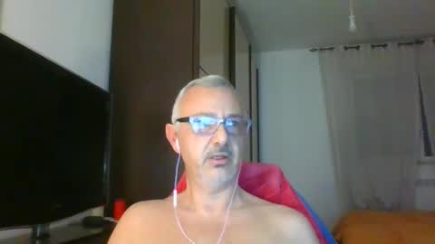 Snapshot of nevenerabis chatting on December 2024 07:22:01 PM nevenerabis online show from December 2024 07:22:01 PM
