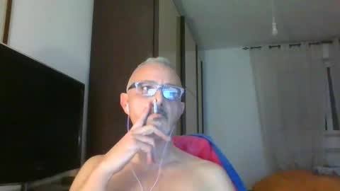 Snapshot of nevenerabis chatting on December 2024 09:31:02 PM nevenerabis online show from December 2024 09:31:02 PM