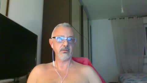 Snapshot of nevenerabis chatting on January 2025 07:24:01 AM nevenerabis online show from January 2025 07:24:01 AM