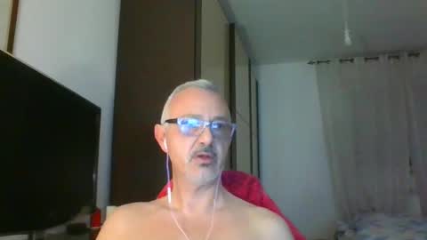 Snapshot of nevenerabis chatting on January 2025 06:33:02 PM nevenerabis online show from January 2025 06:33:02 PM