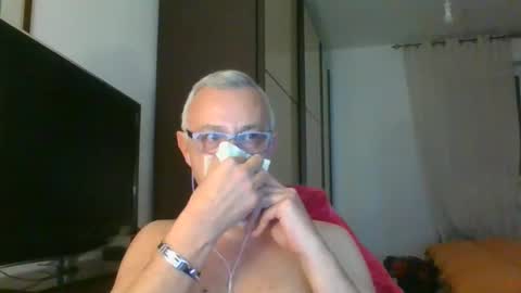 Snapshot of nevenerabis chatting on February 2025 01:15:02 AM nevenerabis online show from February 2025 01:15:02 AM