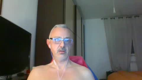 Snapshot of nevenerabis chatting on February 2025 05:10:02 PM nevenerabis online show from February 2025 05:10:02 PM