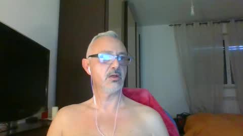 Snapshot of nevenerabis chatting on February 2025 04:04:02 PM nevenerabis online show from February 2025 04:04:02 PM