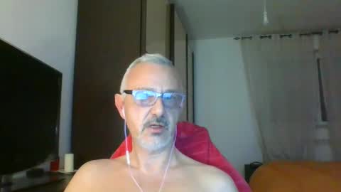 Snapshot of nevenerabis chatting on March 2025 10:49:02 PM nevenerabis online show from March 2025 10:49:02 PM