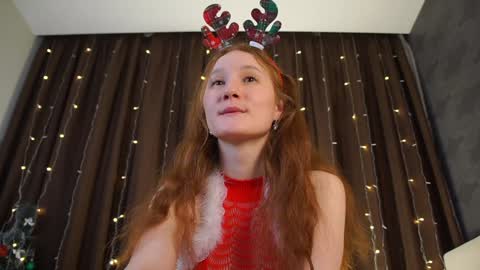Snapshot of new_boobs chatting on December 2024 04:19:02 PM Maria 3 online show from December 2024 04:19:02 PM