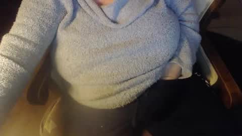 Lilly  online show from January 2025 02:44:02 AM