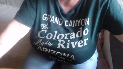 Lilly  online show from September 2025 09:53:02 AM