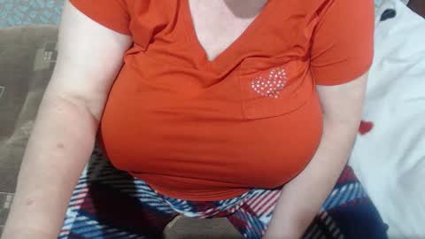 Lilly  online show from September 2025 04:05:02 AM