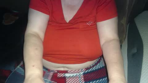 Lilly  online show from September 2025 03:33:02 AM