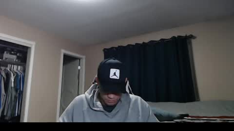 Snapshot of new_york_guy518 chatting on November 2025 10:43:01 PM Jordan online show from November 2025 10:43:01 PM