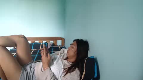 Snapshot of newest_star69 chatting on September 2025 02:15:02 AM Lucy Pearl online show from September 2025 02:15:02 AM