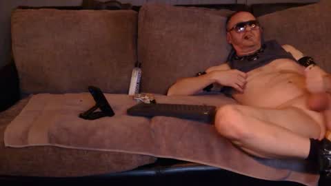 newfun11 online show from February 2026 05:45:02 PM