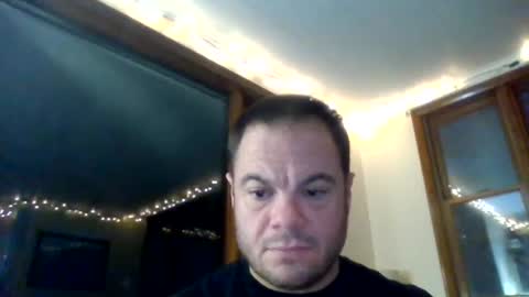 Snapshot of newguy81240 chatting on December 2024 10:31:01 PM Newguy81240 online show from December 2024 10:31:01 PM