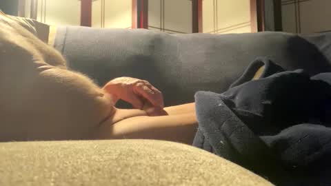 Newgyb12 online show from March 2026 02:28:01 AM