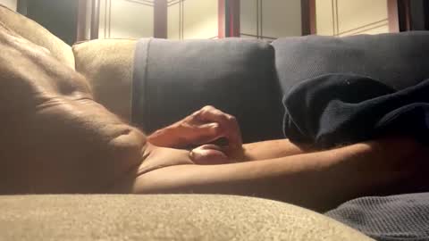 Newgyb12 online show from March 2026 01:33:02 AM