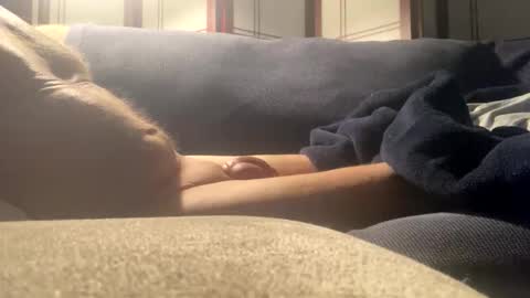 Newgyb12 online show from March 2026 04:39:01 AM