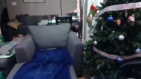 Snapshot of newvvorld chatting on December 2024 05:18:02 PM NewWorld online show from December 2024 05:18:02 PM