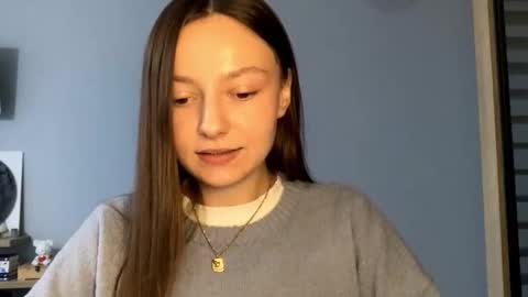 Agne online show from November 2025 02:19:01 PM