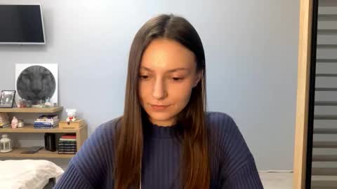 Agne online show from December 2025 07:53:02 PM