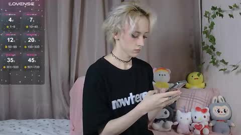 Snapshot of nextvibe1 chatting on November 2025 05:13:02 PM NextVibe1 online show from November 2025 05:13:02 PM