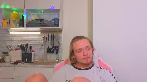 nexxxusme online show from March 2026 01:00:01 AM