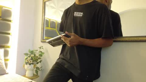 Snapshot of neytanmalcon chatting on October 2025 08:43:01 PM neytanmalcon online show from October 2025 08:43:01 PM