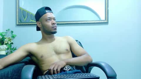 Snapshot of neytanmalcon chatting on November 2025 09:15:01 PM neytanmalcon online show from November 2025 09:15:01 PM