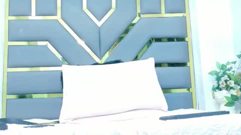 Snapshot of neytanmalcon chatting on December 2025 10:48:02 PM neytanmalcon online show from December 2025 10:48:02 PM