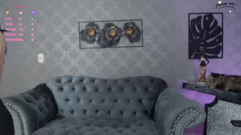 Snapshot of neytiri_moon chatting on October 2025 12:05:01 PM Sandra online show from October 2025 12:05:01 PM